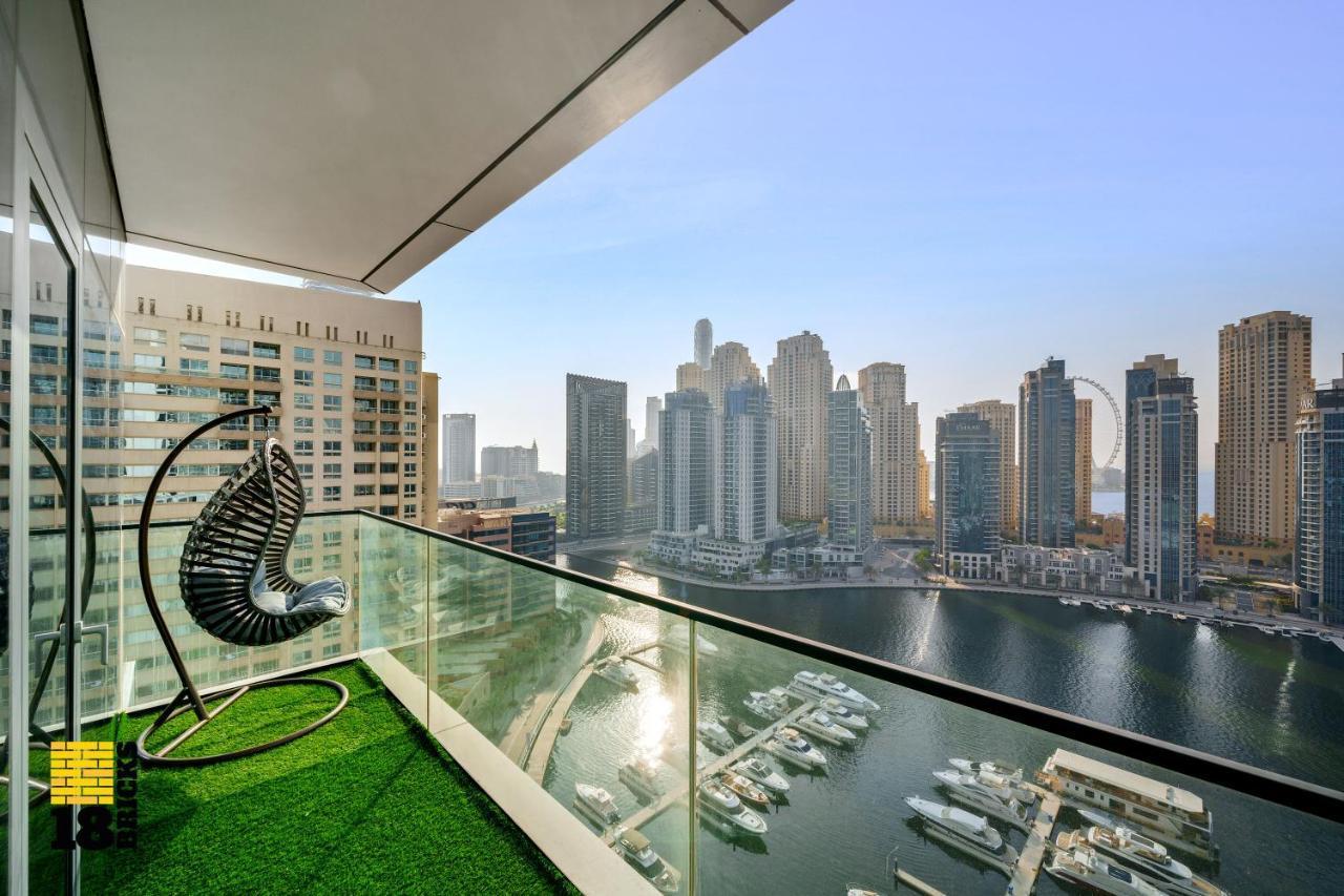 The Yacht At Vida Marina Apartment